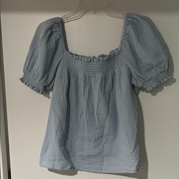 J. Crew Light Blue Puff Sleeve Blouse Size Medium - Picture 2 of 6